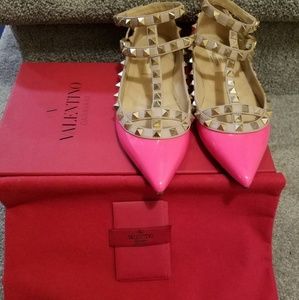 *Sold* Valentino Rockstuds flats size 36.6 (6.5)
